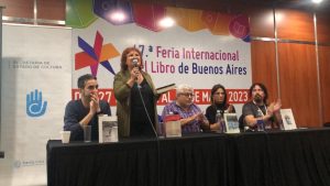 Feria Internacional del Libro 2023: Santa Cruz celebró su día con la presentación de obras literarias que distinguen a la provincia