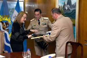 Alicia recibió la visita protocolar de integrantes de la plana mayor de Prefectura Naval Argentina
