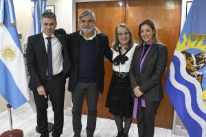 Alicia firmó convenios para fortalecer el desarrollo energético de Santa Cruz