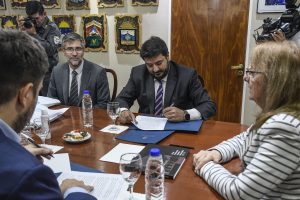 El Gobierno firmó convenios para fortalecer el Sistema Penitenciario de Santa Cruz