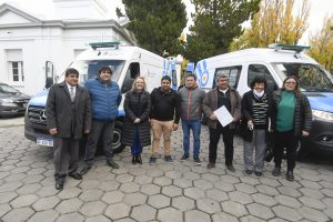 Hechos Para Crecer: renovación del parque automotor en el sistema de salud de Santa Cruz