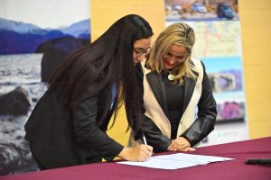Lago Posadas: Alicia entregó fortalecimientos a emprendimientos locales e inauguró importantes obras