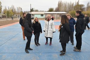 Alicia finalizó su visita a Lago Posadas con recorrido de obras y un reconocimiento a su trayectoria*
