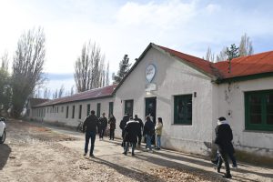 Alicia finalizó su visita a Lago Posadas con recorrido de obras y un reconocimiento a su trayectoria*