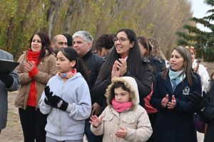 La comunidad de Lago Posadas reconoció la trayectoria política y las convicciones de Alicia Kirchner