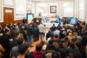 Eurnekian resaltó el trabajo conjunto para la exploración de la formación Palermo Aike