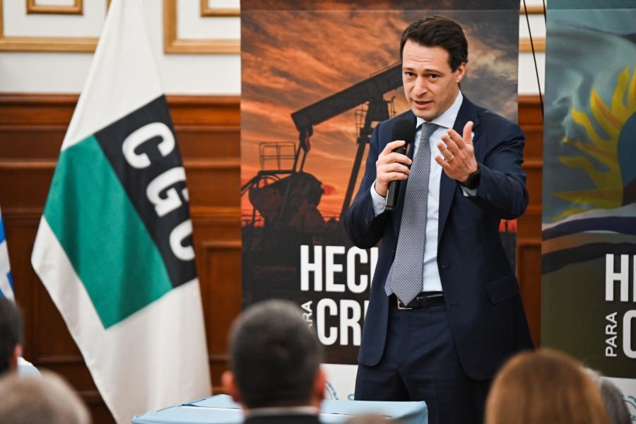 Eurnekian resaltó el trabajo conjunto para la exploración de la formación Palermo Aike
