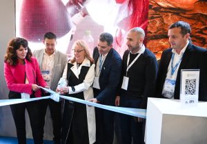 Arminera 2023: Alicia inauguró el stand institucional de Santa Cruz en la feria minera más importante del país