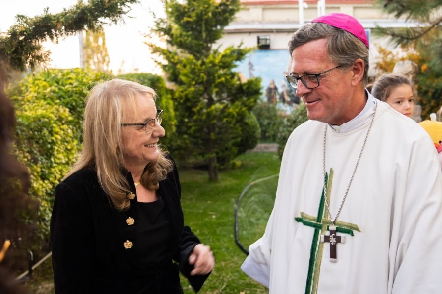 Alicia saludó al Obispo García Cuerva por su designación como Arzobispo de Buenos Aires