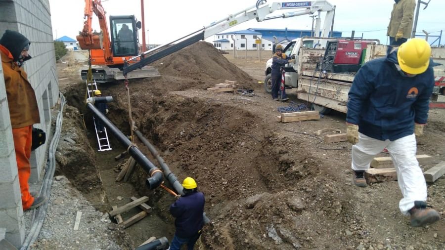 Servicios Públicos avanza en la obra para abastecer con gas la reserva fría de Río Gallegos