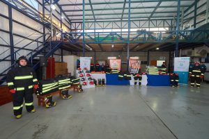 Inversión en seguridad: Alicia entregó equipamiento estructural para sofocar incendios por más de 39 millones de pesos