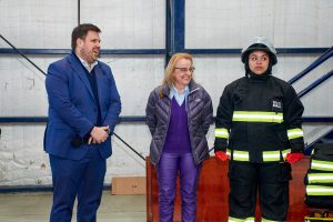 Pratti: “Estamos muy contentos de poder hacer entrega de estos equipos estructurales”