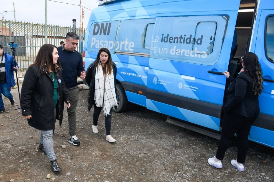 García: “El DNI Móvil estará presente en todos los barrios de toda la provincia”