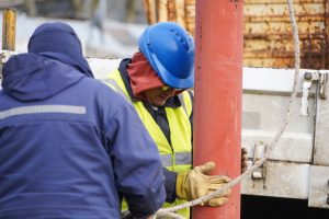 Autoridades de Servicios Públicos supervisaron avance de la iluminación de la Ruta Complementaria N°20