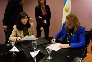 Alicia avanza en gestiones para financiar conexiones de gas intra-domiciliarias en las localidades de Santa Cruz