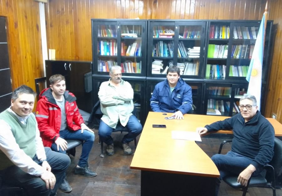 Se realizó una reunión de trabajo por el convenio marco entre Servicios Públicos e YCRT
