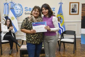 Emprendedores destacan la importancia del programa “100 oportunidades”