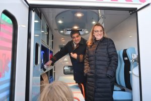 El Gobierno firmó nuevos convenios que beneficiarán a la comunidad de Jaramillo y Fitz Roy