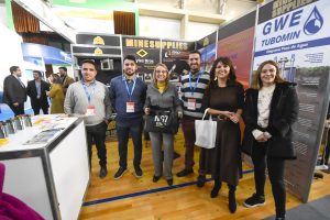 Ávila: “Esta feria marca un hito sobre la importancia minera en Santa Cruz a nivel nacional”