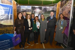 Ávila: “Esta feria marca un hito sobre la importancia minera en Santa Cruz a nivel nacional”