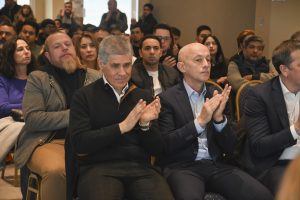 Alicia entregó certificados de posesión de tierras a familias de Río Gallegos