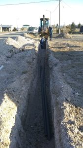 Servicios Públicos avanza con la ampliación de redes de agua y energía en Jaramillo