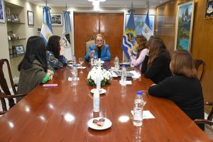 Alicia recibió a autoridades del Ministerio de las Mujeres, Género y Diversidad de la Nación en Casa de Gobierno