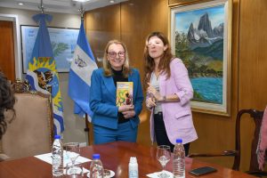 Alicia recibió a autoridades del Ministerio de las Mujeres, Género y Diversidad de la Nación en Casa de Gobierno