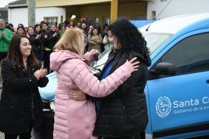 Fortalecimiento del Trabajo Territorial: Alicia entregó vehículos a áreas de Desarrollo Social por más de 57 millones