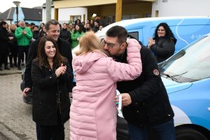 Fortalecimiento del Trabajo Territorial: Alicia entregó vehículos a áreas de Desarrollo Social por más de 57 millones