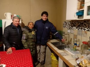 Servicios Públicos sigue ampliando redes de agua y energía eléctrica en 28 de Noviembre