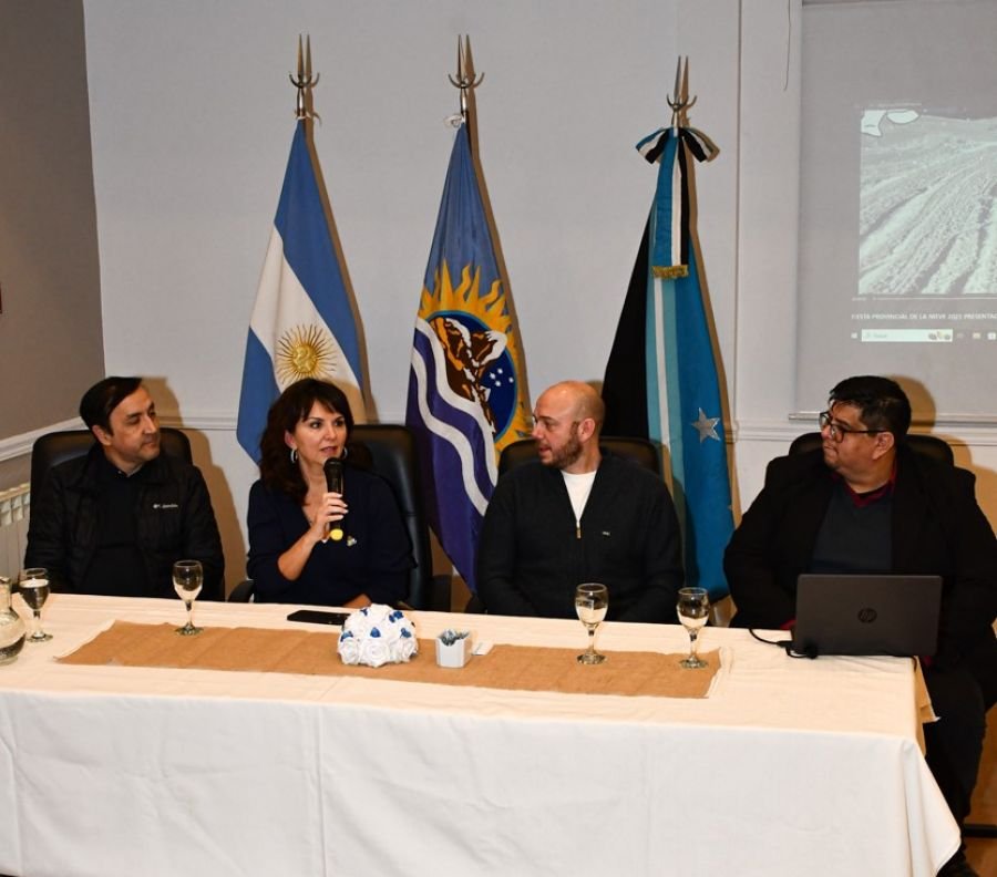 El Gobierno de Santa Cruz acompañó la presentación de la Fiesta Provincial de la Nieve 2023