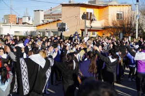 El pueblo de Santa Cruz conmemoró el 207° Aniversario de la Declaración de la Independencia en Piedra Buena