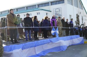 El pueblo de Santa Cruz conmemoró el 207° Aniversario de la Declaración de la Independencia en Piedra Buena