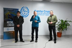 El Gobierno de Santa Cruz inauguró el hospital modular de Pico Truncado