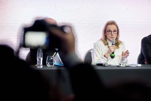 Alicia: “Con el aporte de YPF vamos a tener una nueva planta de ósmosis inversa en Santa Cruz”