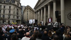 Alicia asistió a la asunción de García Cuerva como arzobispo de Buenos Aires