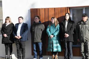El Gobierno de Santa Cruz acompañó los festejos del 50° aniversario de Tres Lagos