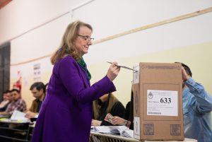 Alicia: “En estos 40 años de democracia, lo importante es ejercer nuestro derecho a votar”