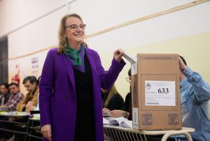 Alicia: “En estos 40 años de democracia, lo importante es ejercer nuestro derecho a votar”