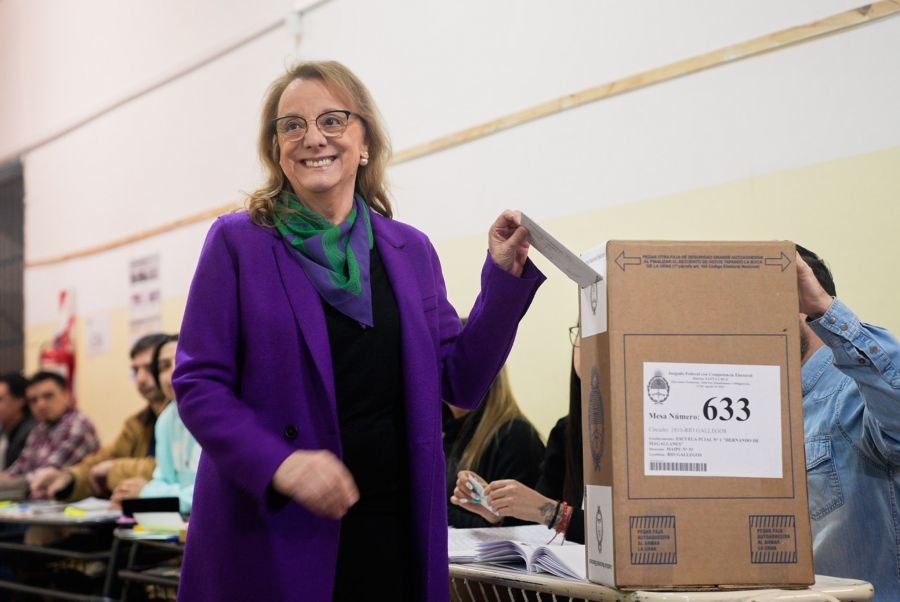 Alicia: “En estos 40 años de democracia, lo importante es ejercer nuestro derecho a votar”