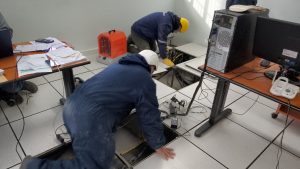 Continúa la obra con fibra óptica para detectar la causa de interrupciones de energía