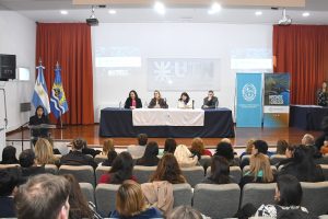 Alicia llamó a defender siempre la Educación Pública