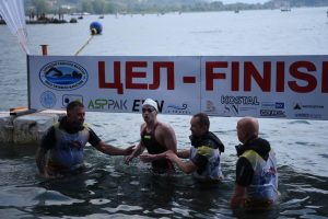 Alicia felicitó a Matías Díaz por el logro obtenido en el Mundial de Aguas Abiertas de Macedonia