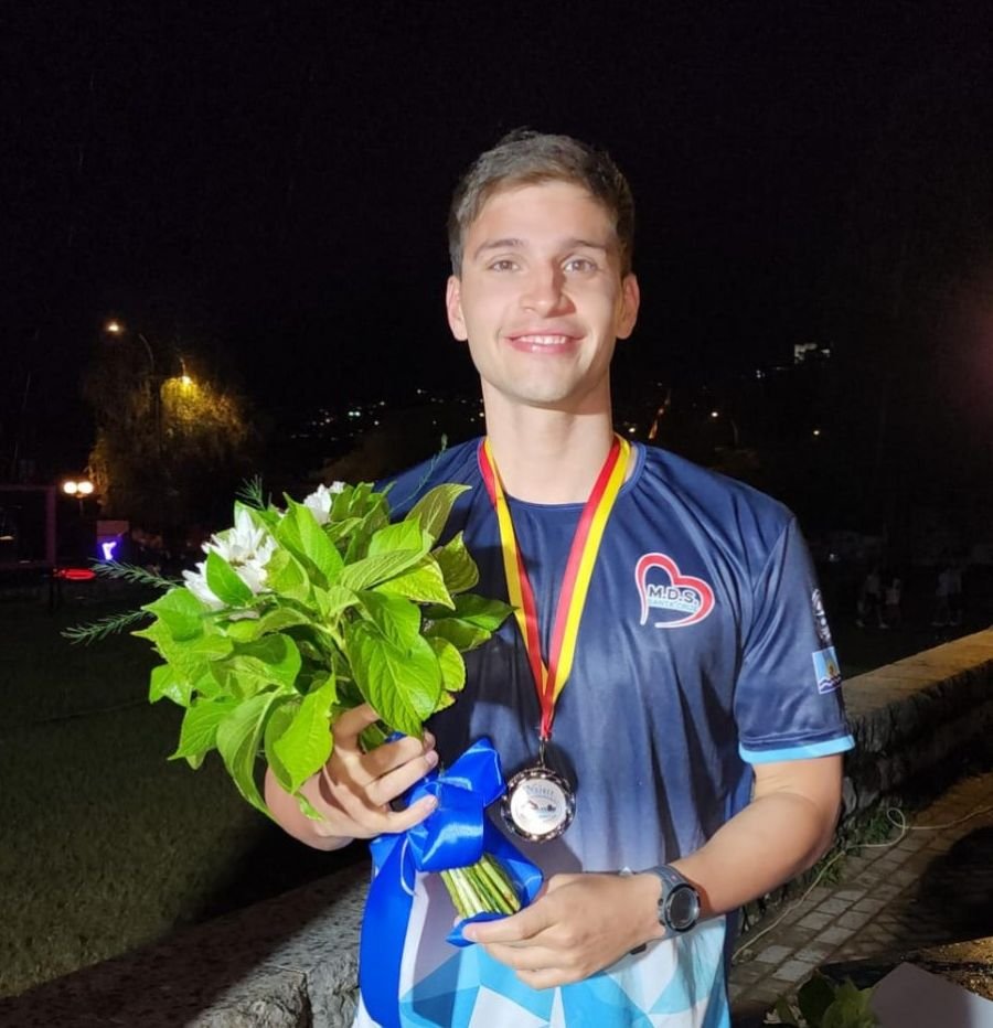 Alicia felicitó a Matías Díaz por el logro obtenido en el Mundial de Aguas Abiertas de Macedonia