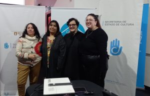 Casa de Santa Cruz presentó la "Muestra Malvinas Argentinas. Nuestras Vivencias" en Río Gallegos