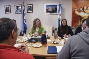 El Gobierno Provincial continua con las paritarias sectoriales