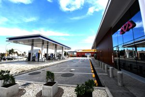 Alicia inauguró la primera Estación de Servicio del Futuro en Santa Cruz