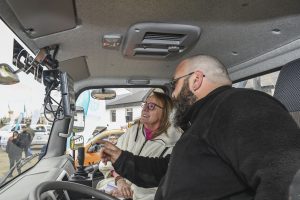 Alicia: “Estamos destinando todos los fondos que podemos para entregar equipamiento a las áreas de Gobierno”