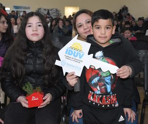 El sueño de la casa propia: Alicia entregó viviendas a 47 familias de Río Gallegos